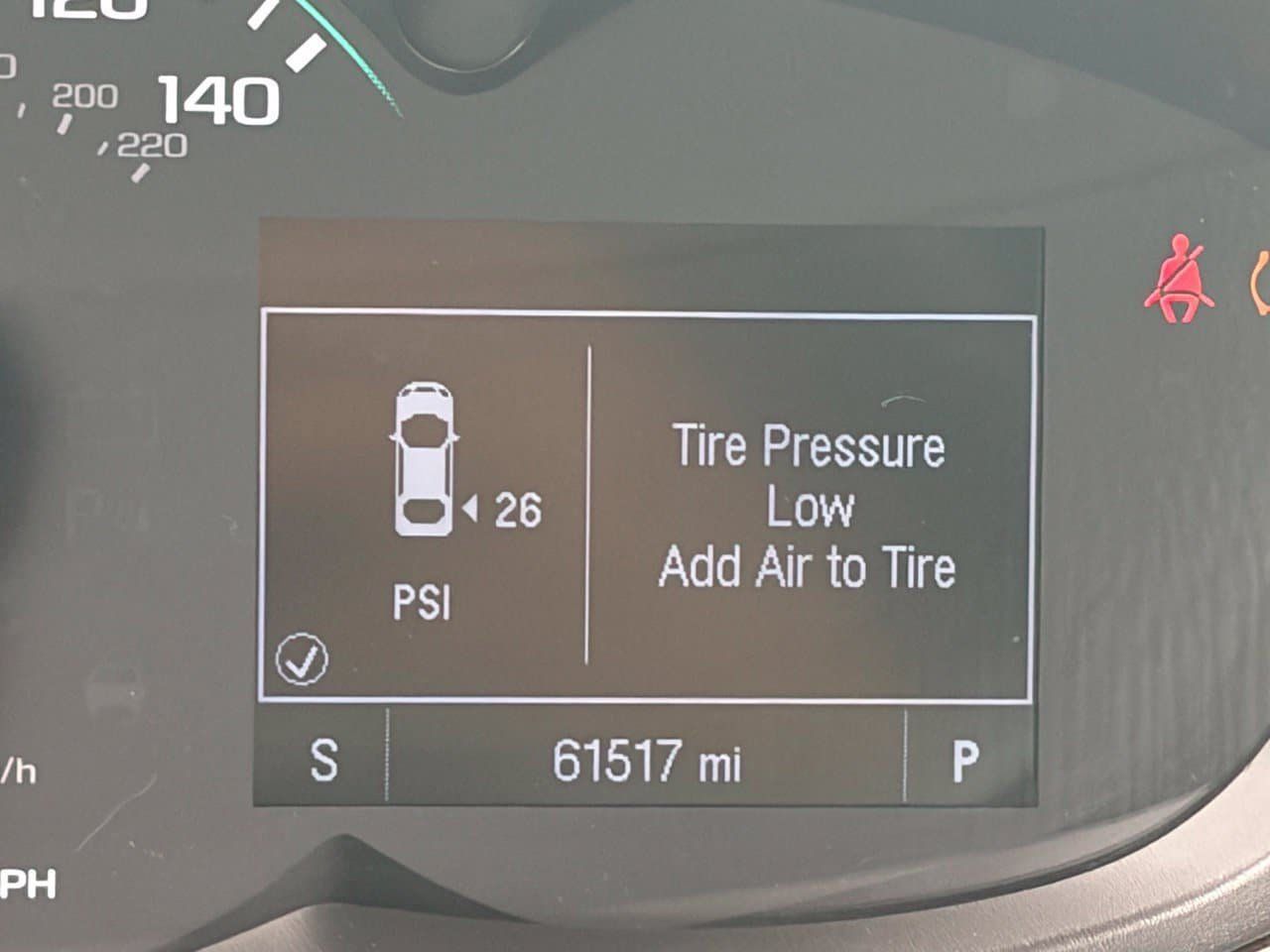 Used 2021 Chevrolet Trax LT w/ LT Convenience Package FWD image 13