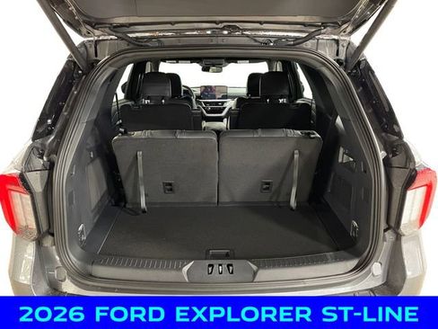 New 2026 Ford Explorer ST-Line image 5