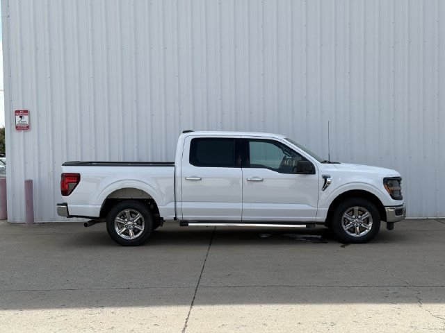 Used 2025 Ford F150 XLT w/ Equipment Group 301A Standard RWD image 3