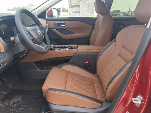 New 2026 Nissan Rogue Platinum AWD/4WD image 24
