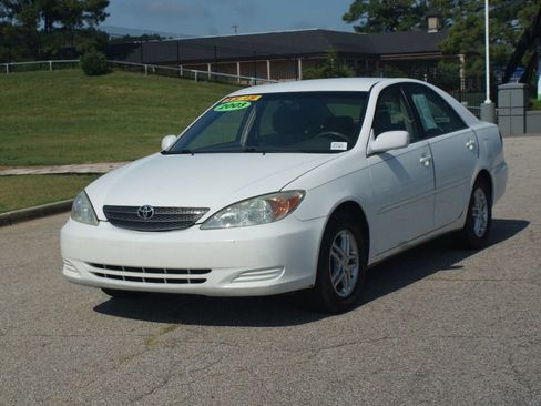 Used 2003 Toyota Camry LE FWD image 14