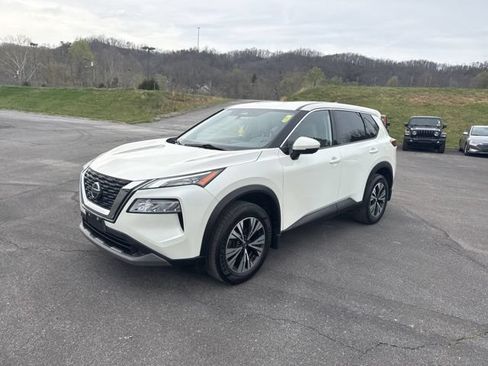 Used 2021 Nissan Rogue SV AWD/4WD image 4
