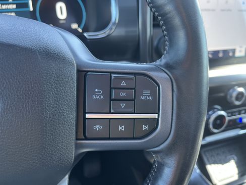 Used 2023 Ford F150 Lariat w/ Equipment Group 502A High image 21