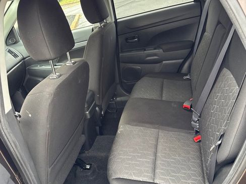 Used 2020 Mitsubishi Outlander Sport ES image 7