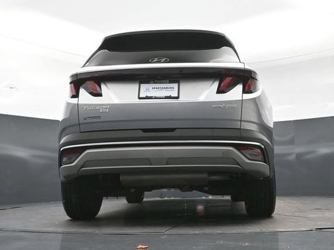 Used 2025 Hyundai Tucson Blue AWD/4WD image 32