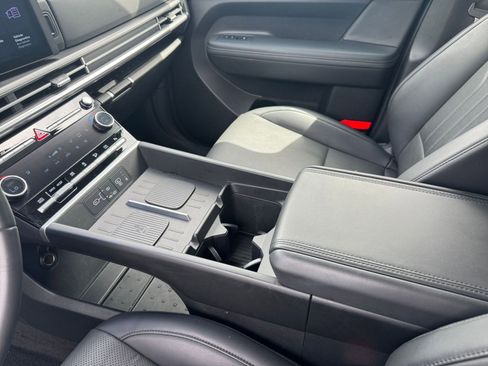 Used 2025 Hyundai Santa Fe SEL image 43