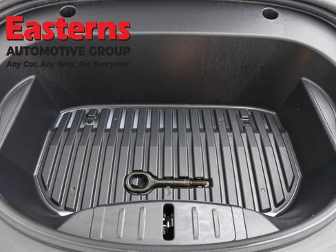 Used 2023 Tesla Model 3 Standard Range RWD image 7