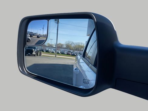 Used 2020 RAM 1500 Big Horn image 16