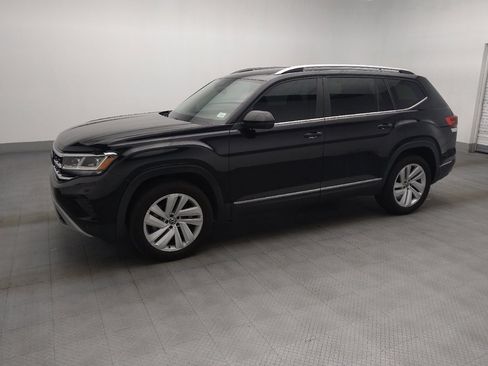 Used 2021 Volkswagen Atlas SEL FWD image 2
