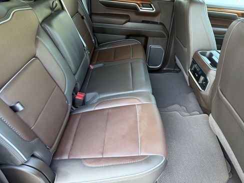 Used 2023 GMC Sierra 1500 Denali RWD image 30