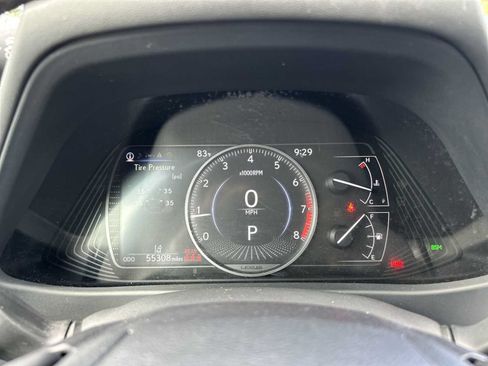 Used 2022 Lexus UX 200 FWD image 10