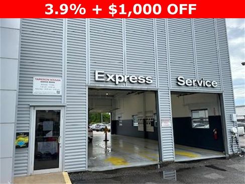 New 2025 Nissan Sentra SR w/ Midnight Edition image 41