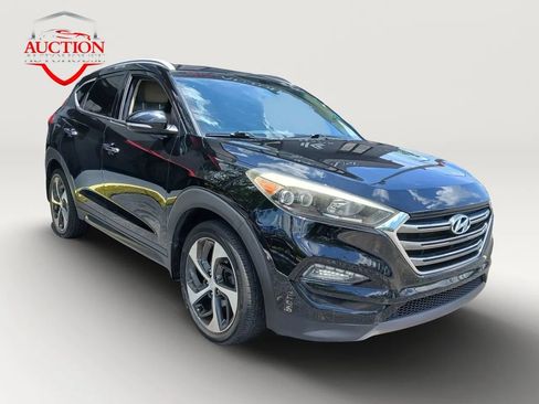 Used 2016 Hyundai Tucson Limited FWD image 3