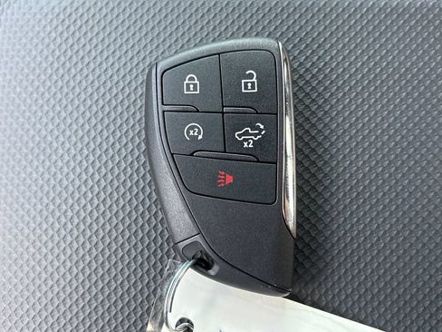 Used 2024 Chevrolet Silverado 1500 ZR2 w/ Technology Package AWD/4WD image 33