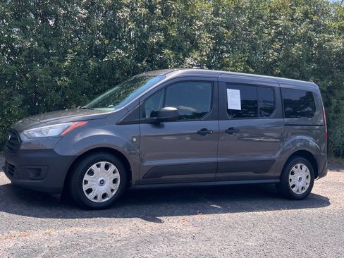 Used 2022 Ford Transit Connect XL FWD image 3
