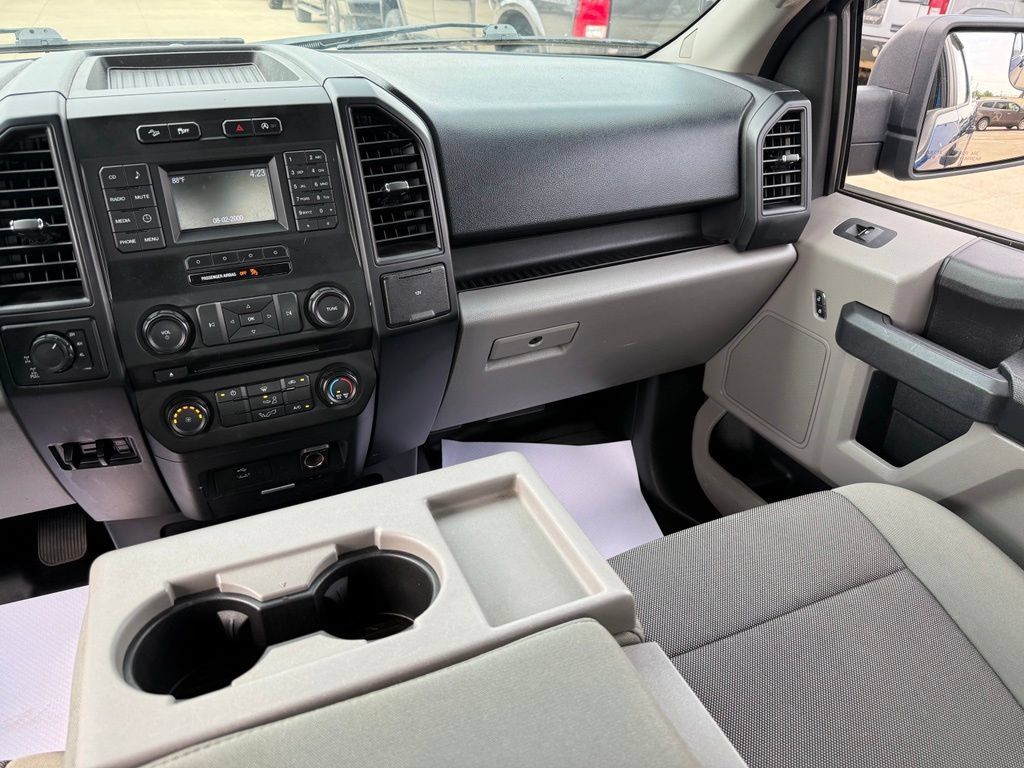 Used 2016 Ford F150 XL w/ Equipment Group 101A Mid AWD/4WD image 9