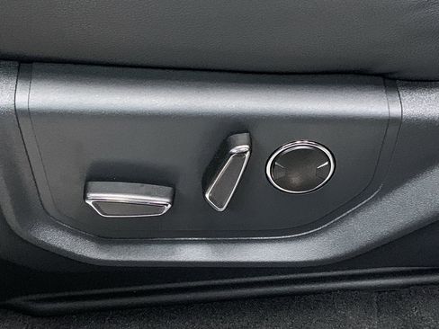 Used 2024 Ford Expedition Max Limited image 20