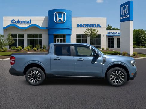 Used 2024 Ford Maverick Lariat FWD image 8