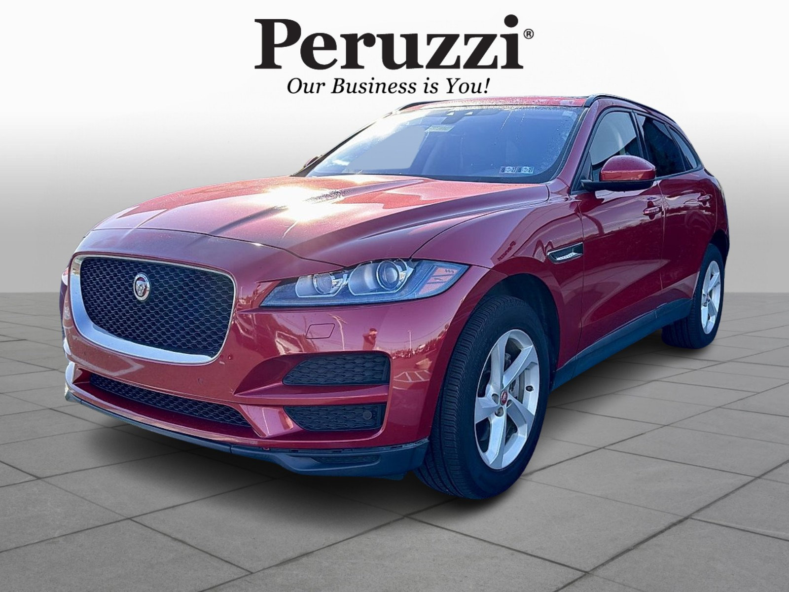 Used 2018 Jaguar F-PACE Premium AWD/4WD image 1
