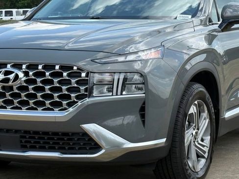 Used 2023 Hyundai Santa Fe SEL w/ Premium Package image 11