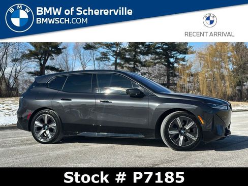 Used 2025 BMW iX M60 image 1