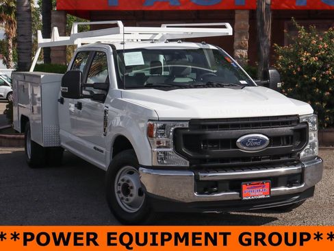 Used 2022 Ford F350 XL w/ Power Equipment Group RWD image 2
