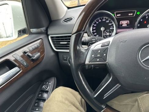 Used 2015 Mercedes-Benz ML 350 2WD image 39