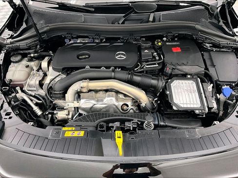 Used 2026 Mercedes-Benz GLA 250 image 9