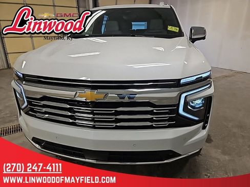 New 2026 Chevrolet Tahoe Premier image 3