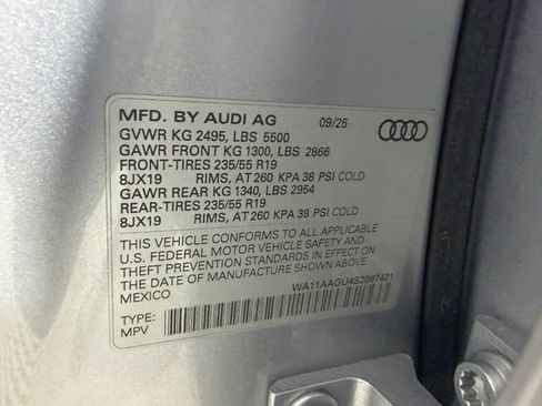 Used 2025 Audi Q5 Premium w/ Convenience Package AWD/4WD image 26