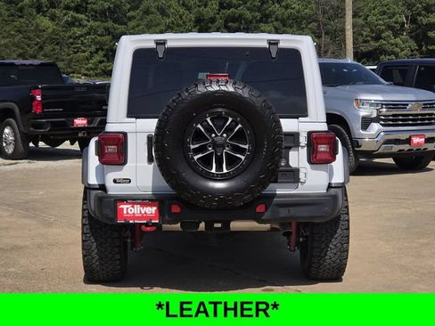 Used 2024 Jeep Wrangler Unlimited Rubicon AWD/4WD image 5