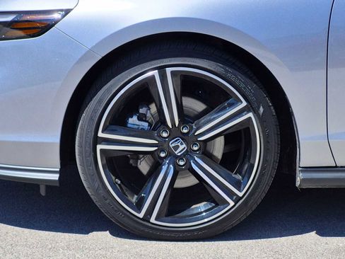 Certified 2025 Honda Accord Sport image 14