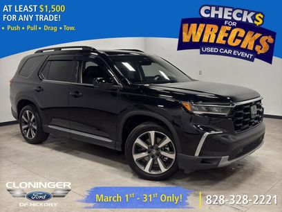 Used 2025 Honda Pilot Elite