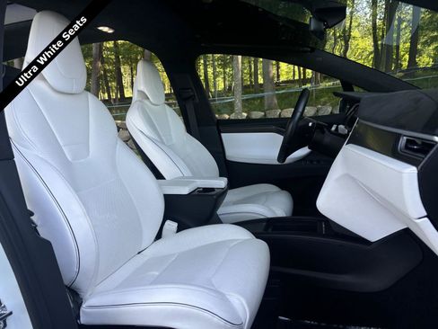 Used 2016 Tesla Model X 90D AWD/4WD image 7