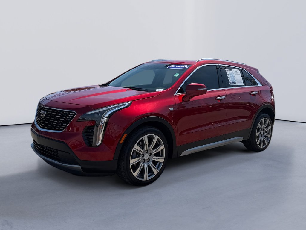 Used 2023 Cadillac XT4 Premium Luxury w/ Enhanced Visibility Package FWD image 7