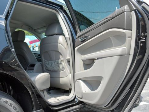 Used 2011 Cadillac SRX 2WD image 34