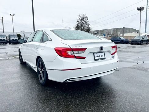Used 2022 Honda Accord Touring image 8