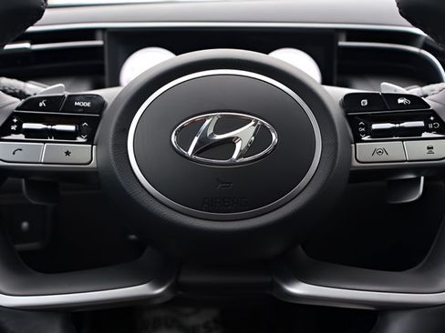Used 2022 Hyundai Tucson Limited AWD/4WD image 21