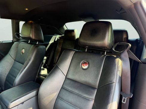 Used 2014 Dodge Challenger SXT RWD image 15