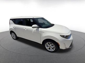 Used 2025 Kia Soul LX w/ LX Technology Package FWD video 2
