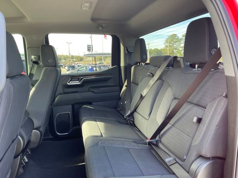 Used 2024 GMC Sierra 1500 Elevation image 21