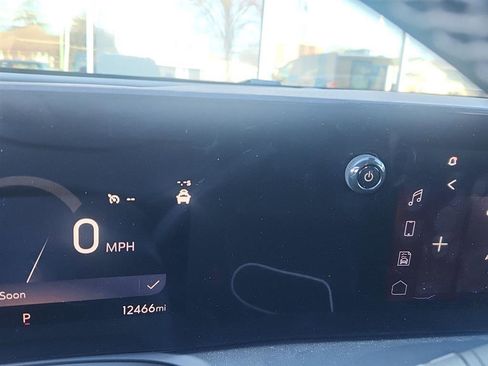 Used 2024 Buick Encore GX Avenir image 20