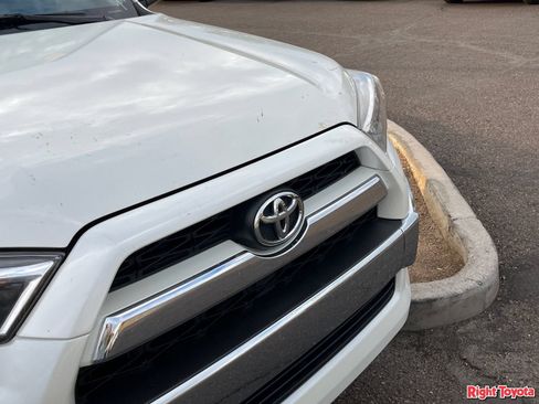 Certified 2019 Toyota 4Runner Limited AWD/4WD image 7