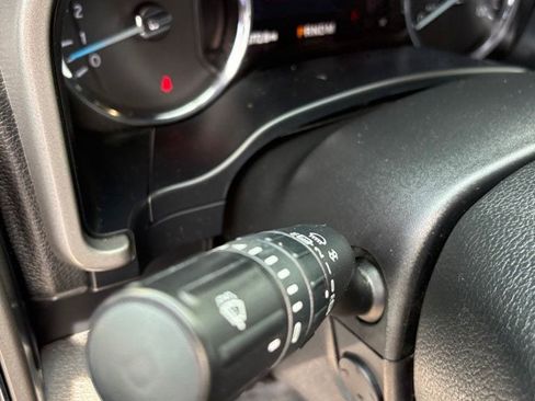 Used 2021 Ford Expedition XLT AWD/4WD image 21