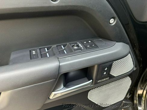 Used 2023 Land Rover Defender 130 X AWD/4WD image 13