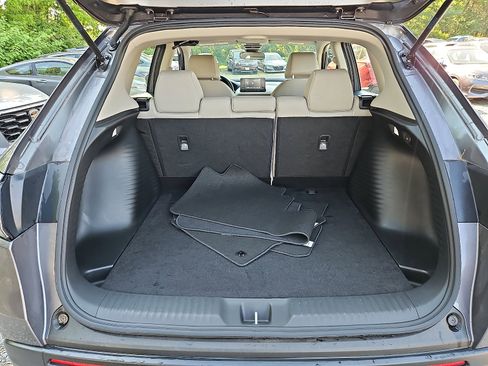 Used 2024 Honda HR-V LX image 30