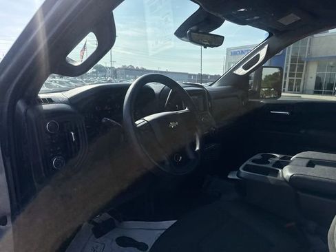 Used 2024 Chevrolet Silverado 2500 Custom w/ Custom Value Package AWD/4WD image 14