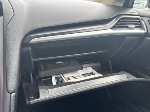Certified 2019 Ford Fusion Energi Titanium FWD image 28