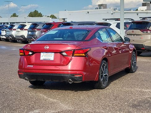 New 2025 Nissan Altima 2.5 SR image 7