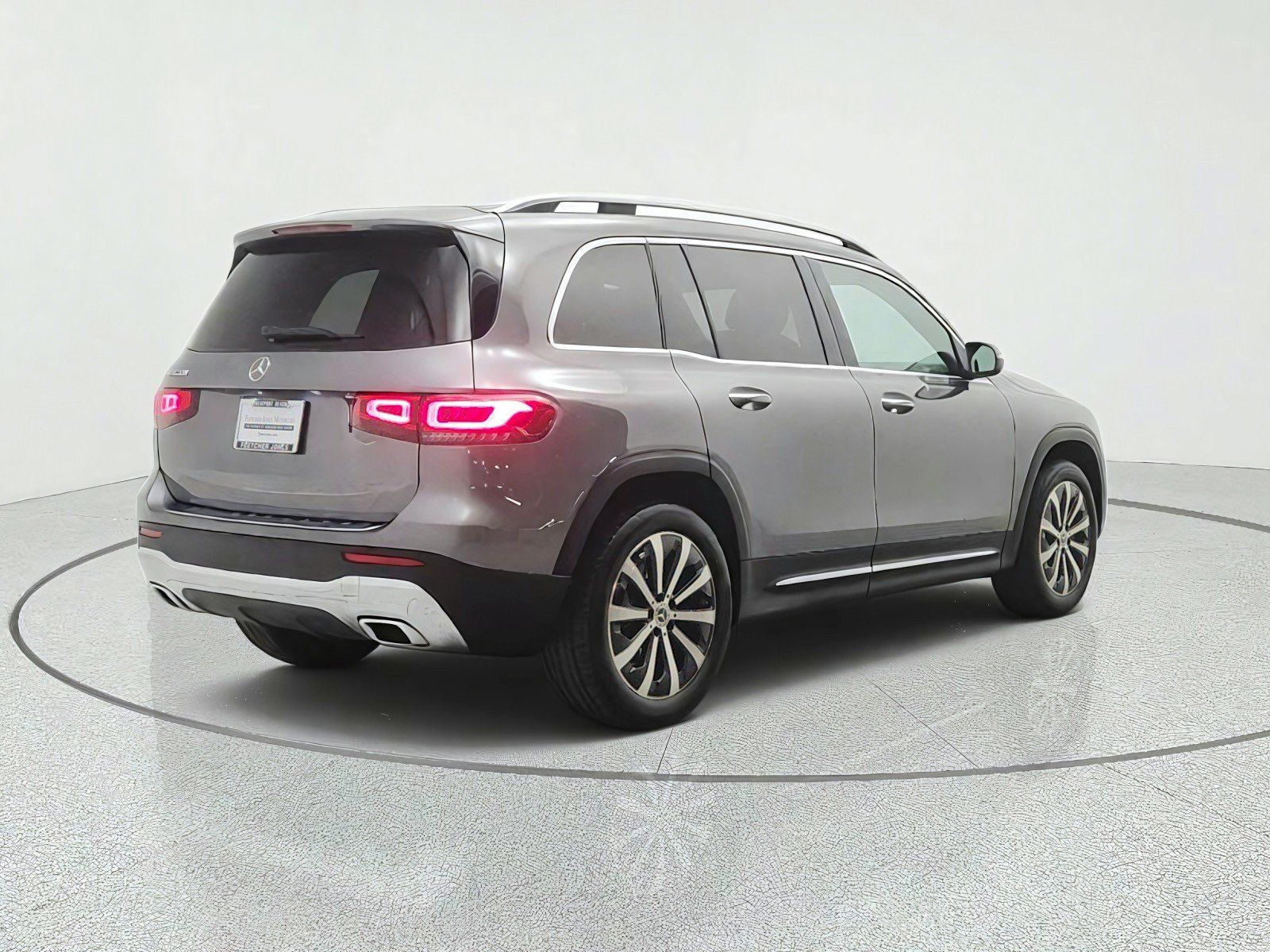 Used 2022 Mercedes-Benz GLB 250 image 5